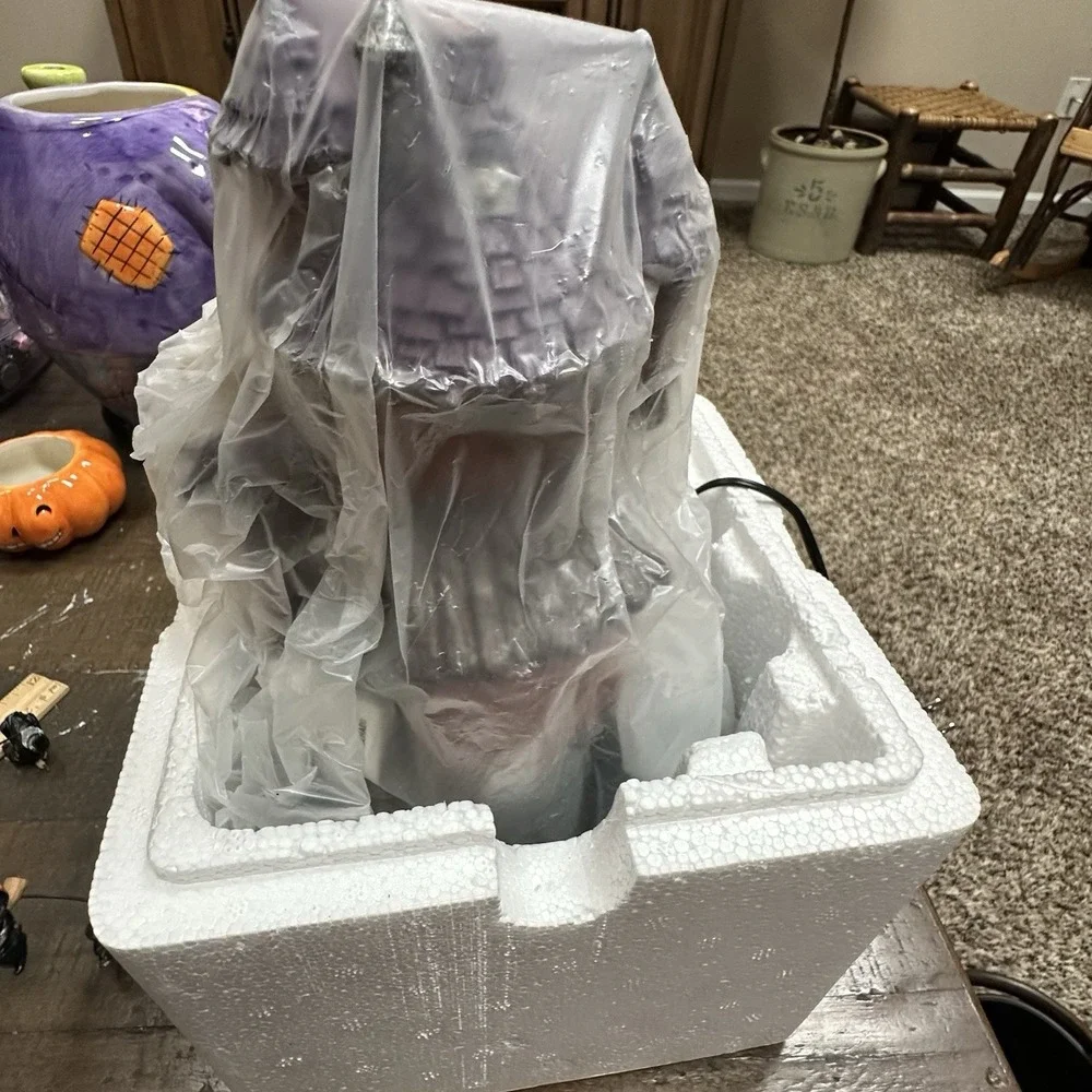 Lemax Spooky Town Witches Tower Michaels Exclusive 2018‎ w/ Box & Adapter